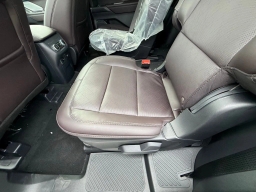 Ford Explorer Platinum RWD 2026