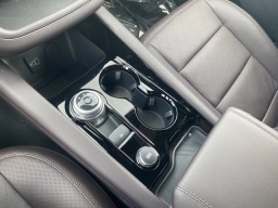 Ford Explorer Platinum RWD 2026