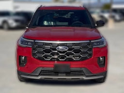 Ford Explorer Platinum RWD 2026