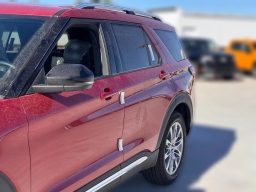 Ford Explorer Platinum RWD 2026