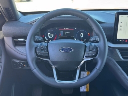 Ford Explorer Platinum RWD 2026