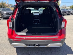 Ford Explorer Platinum RWD 2026