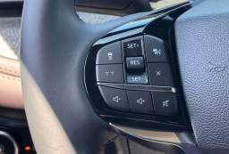 Ford Explorer Platinum RWD 2026