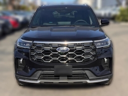 Ford Explorer Platinum RWD 2026