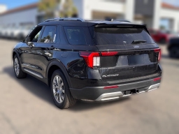 Ford Explorer Platinum RWD 2026