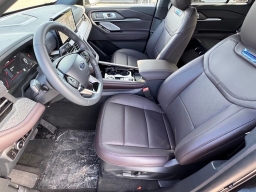 Ford Explorer Platinum RWD 2026