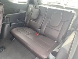 Ford Explorer Platinum RWD 2026