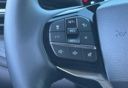 Ford Explorer Platinum RWD 2026