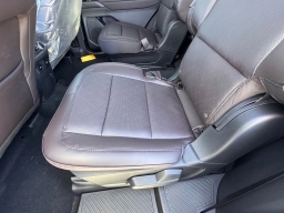 Ford Explorer Platinum RWD 2026