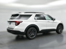 Ford Explorer ST-Line RWD 2026