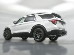 Ford Explorer ST-Line RWD 2026