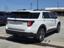 Ford Explorer ST-Line RWD 2026