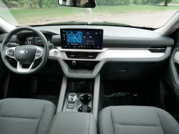 Ford Explorer Active w/200A Pkg 4WD 2026
