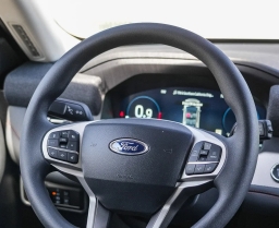 Ford Explorer Active w/100A Pkg 4WD 2026