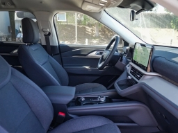 Ford Explorer Active w/100A Pkg 4WD 2026