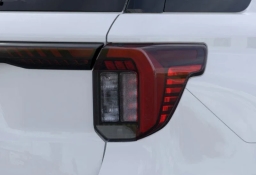Ford Explorer Active w/100A Pkg 4WD 2026