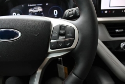 Ford Explorer Active w/200A Pkg 4WD 2026