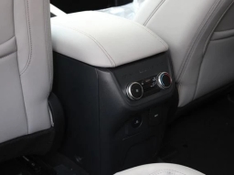 Ford Explorer Active w/200A Pkg 4WD 2026