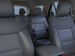 Ford Explorer Active w/200A Pkg 4WD 2026