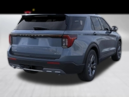 Ford Explorer Active w/200A Pkg 4WD 2026