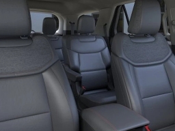 Ford Explorer Active w/200A Pkg 4WD 2026