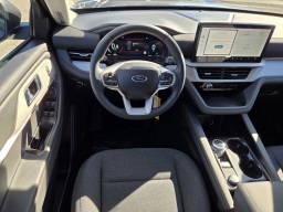 Ford Explorer Active w/200A Pkg 4WD 2026