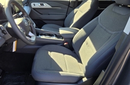 Ford Explorer Active w/200A Pkg 4WD 2026