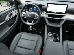 Ford Explorer Active w/200A Pkg 4WD 2026