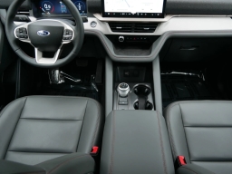 Ford Explorer Active w/200A Pkg 4WD 2026