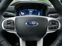 Ford Explorer Active w/200A Pkg 4WD 2026