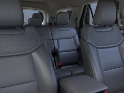 Ford Explorer Active w/200A Pkg 4WD 2026