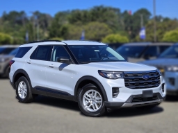 Ford Explorer Active w/200A Pkg 4WD 2026