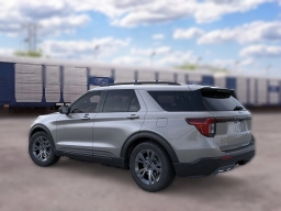 Ford Explorer Active w/200A Pkg 4WD 2026