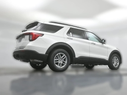 Ford Explorer Active w/200A Pkg 4WD 2026
