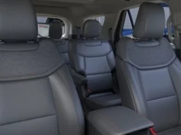 Ford Explorer Active w/200A Pkg 4WD 2026