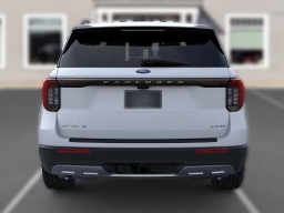 Ford Explorer Active 4WD 2026