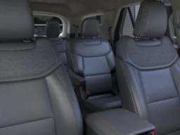 Ford Explorer Active w/200A Pkg 4WD 2026