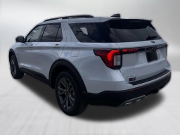 Ford Explorer Active w/200A Pkg 4WD 2026
