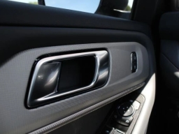 Ford Explorer Active w/200A Pkg 4WD 2026