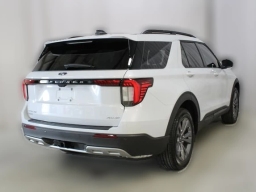 Ford Explorer Active w/200A Pkg 4WD 2026