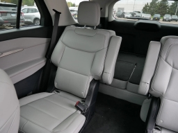 Ford Explorer Active w/200A Pkg 4WD 2026