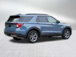 Ford Explorer Active w/200A Pkg 4WD 2026