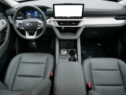 Ford Explorer Active w/200A Pkg 4WD 2026