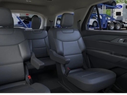 Ford Explorer Active w/200A Pkg 4WD 2026