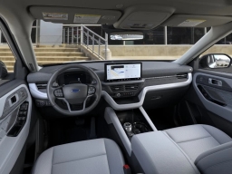 Ford Explorer Platinum 4WD 2026