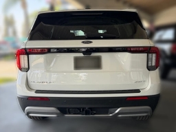 Ford Explorer Platinum 4WD 2026
