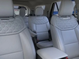 Ford Explorer Platinum 4WD 2026