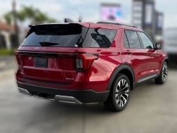 Ford Explorer Platinum 4WD 2026