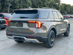 Ford Explorer Tremor 4WD 2026
