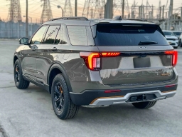 Ford Explorer Tremor 4WD 2026